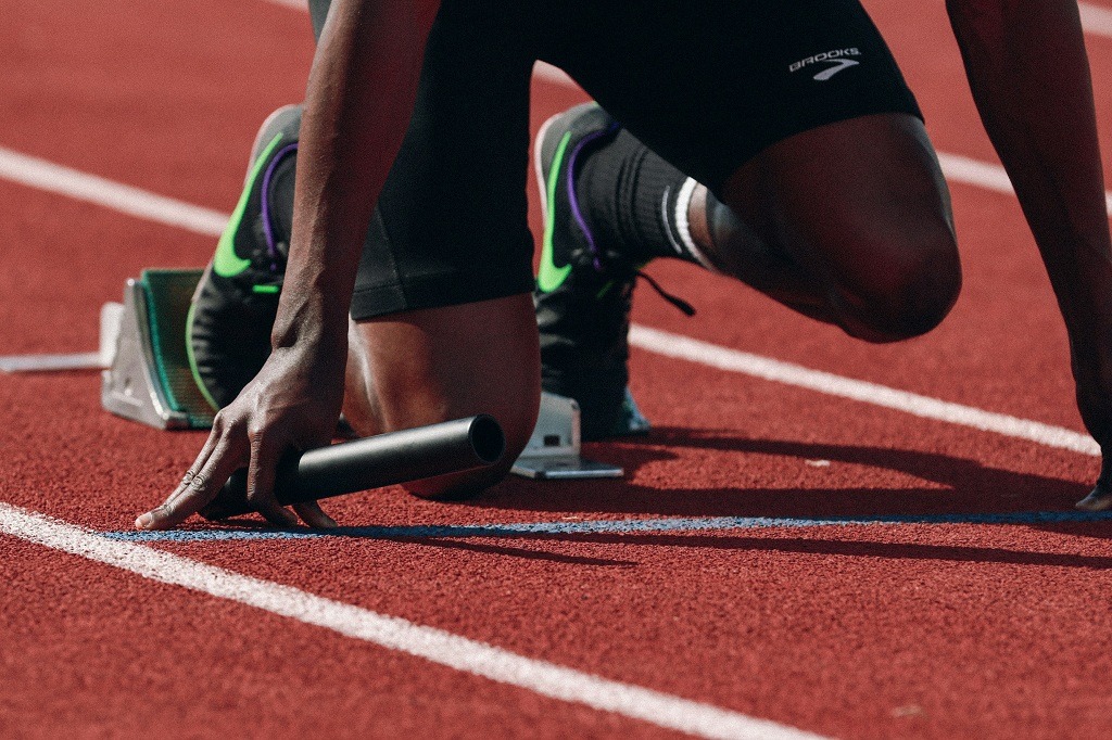 Come Correre 1000 Metri in 3 Minuti: Guida Tecnica e Programma di Allenamento 1 Come Correre i 1000 Metri in 3 Minuti: Guida e Tabella di Allenamento